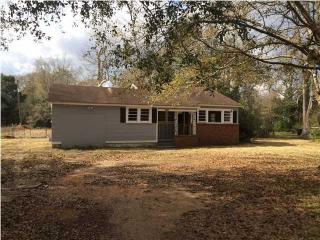 1962 River Rd, Mobile AL  36605-2816 exterior
