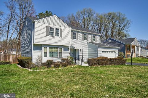 9512 Burning Branch Rd, Springfield, VA 22015-3207