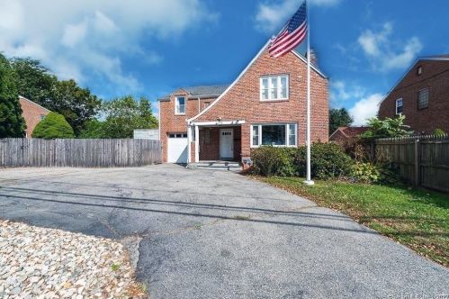 1050 Ocean Ave, United States Coast Guard Ac, CT 06320-2913