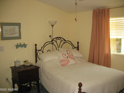 7768 Edgestone St, Tucson AZ  85735-9051 exterior