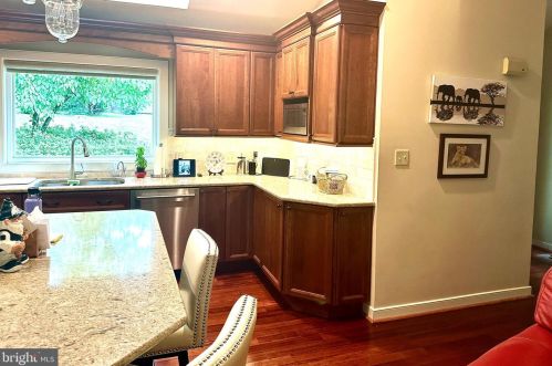 3301 Breidablik Dr, Wilmington, DE 19807-1917