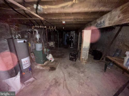 215 Perry St, Trenton NJ  08618-3925 exterior