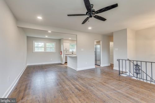 2423 Branch Pike, Riverton NJ  08077-4262 exterior