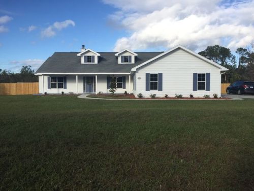 7613 Frontier Dr, Howey In The Hills, FL 34797-3419
