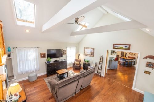 35 Kemah Mecca Lake Rd, Fredon NJ  07860-6617 exterior