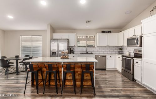 13926 Mauna Loa Ln, Sun City AZ  85379-8672 exterior