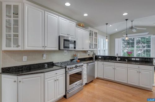 2018 Vista View Ln, Crozet VA  22932-3157 exterior
