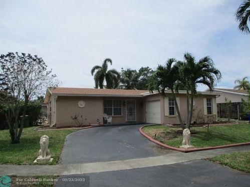 9330 10th St, Hollywood FL  33024-4540 exterior