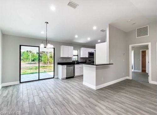 524 Lone Star Ln, Lehigh Acres FL  33974-0778 exterior