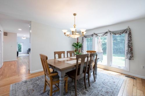 20 Del Prado Dr, Bristol CT  06010-2333 exterior