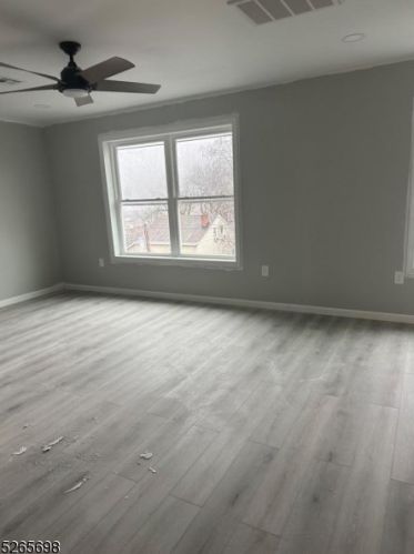 27 3rd St, Paterson NJ  07522-1844 exterior