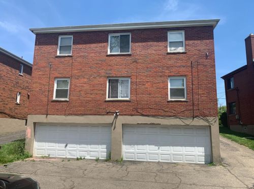 3917 Gatewood Ln, Cincinnati, OH 45236-3536