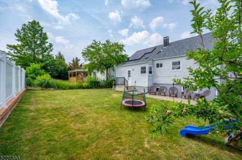 43 Glenwood Ter, Perth Amboy NJ  08863-1329 exterior
