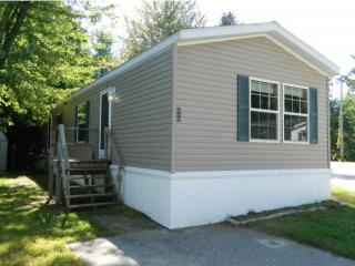 22 First St, Colchester, VT 05446-7632