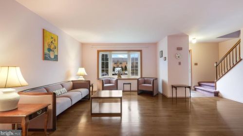 239 Goshen Rd, Collegeville PA  19473-2203 exterior