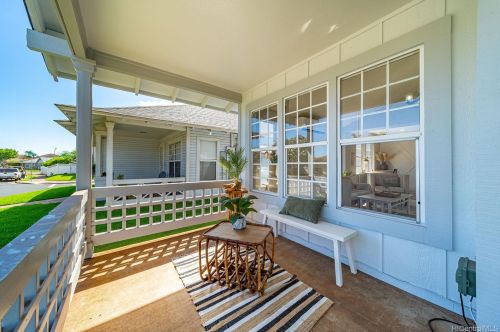 91-1146 Kumuiki St, Kapolei HI  96707 exterior