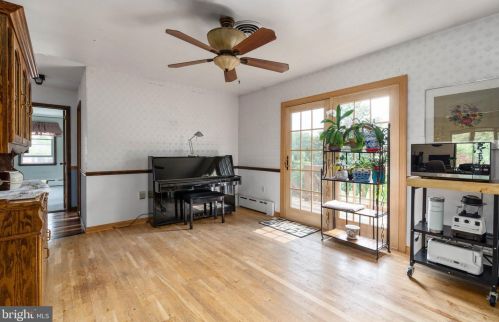 2409 Little River Rd, Haymarket VA  20169-1205 exterior