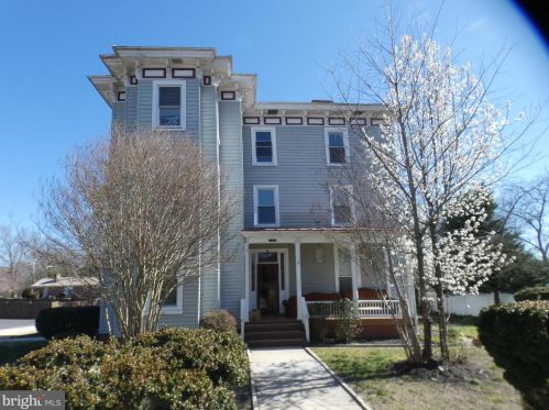 239 Main St, Bowling Green, VA 22427-9467