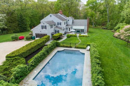 1035 Friendly Rd, Muttontown, NY 11771-4407