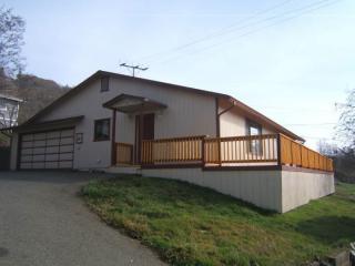 1770 Foothill Blvd, Grants Pass OR  97526-3850 exterior
