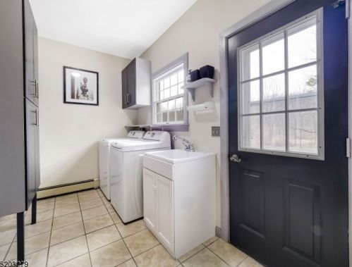 18 Dennis Rd, Lafayette NJ  07848-3153 exterior