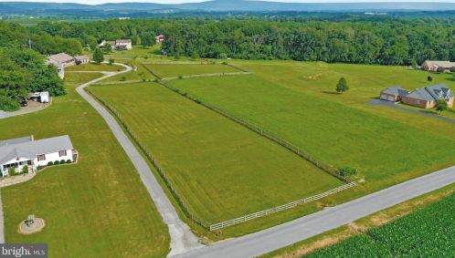 9478 Fort Stouffer Rd, Upton PA  17225-9780 exterior