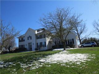 86 Laurelwood Ln, Southbury, CT 06488-4647
