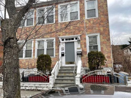 679 220th St, Bronx, NY 10467-5317