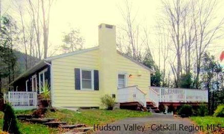 93 Schweitzer Rd, Chichester, NY 12416-5122