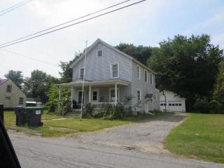 19 Belle Ave, Glens Falls, NY 12804-3948