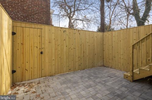 3125 11th St, Washington DC  20010-2401 exterior