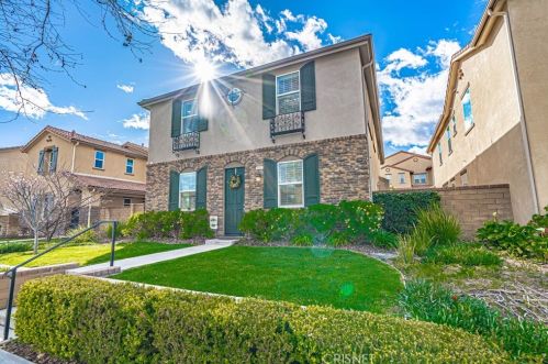 28537 Vista Del Rio Dr, Santa Clarita, CA 91354-3083
