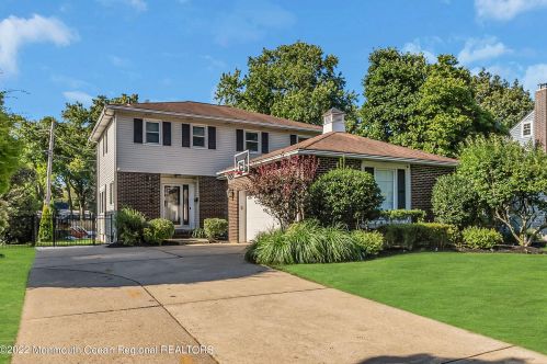 718 Grassmere Ave, Tinton Falls, NJ 07712-4333