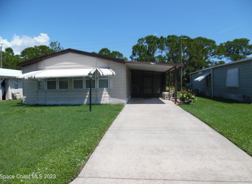 1367 Barefoot Cir, Sebastian, FL 32976-7084