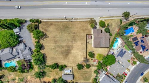 15090 Watsonville Rd, Morgan Hill CA  95037-6004 exterior