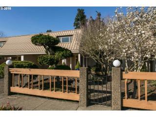 8685 Chinook St, Tualatin, OR 97062-8485
