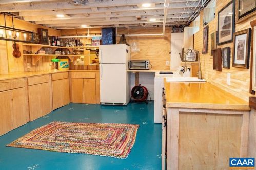 10166 Glebe Rd, Madison Mills VA  22960-2334 exterior