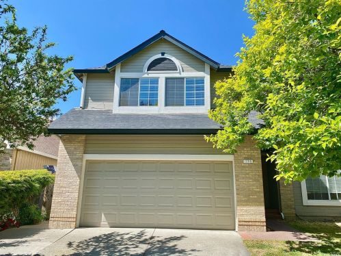 255 Wikiup Meadows Dr, Santa Rosa, CA 95403-8079