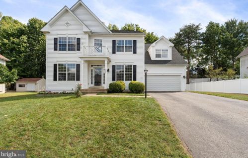 4797 Hawfinch Ct, Woodbridge, VA 22193-3086