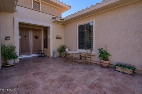 16871 Greenbriar Point Ct, Sun City, AZ 85387-2830