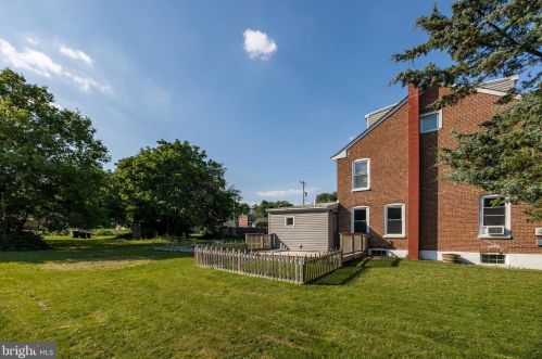 321 Howard St, Pottstown PA 19464-6701 exterior