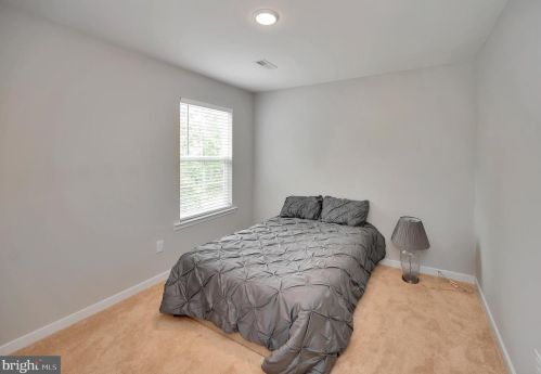 122 Republic Ave, Locust Grove VA  22508-5146 exterior