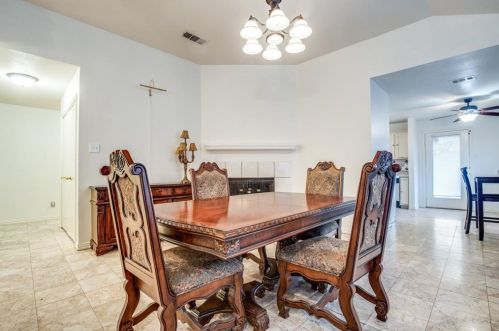 4518 Falls Dr, Dallas TX  75211-6405 exterior