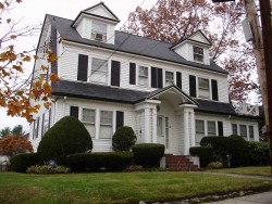 19 Bothfeld Rd, Newton, MA 02459-1401