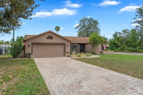 6527 Freeport Dr, Brooksville, FL 34608-1206