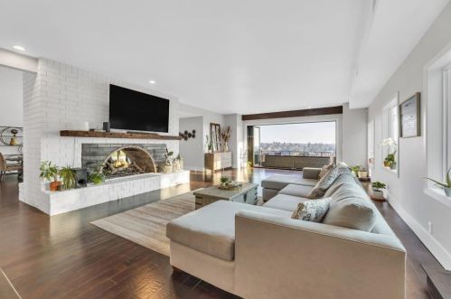 171 Dawn River Way, Folsom CA  95630-5048 exterior