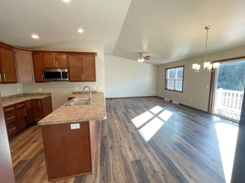 1542 Mistral Ln, Fond Du Lac, WI 54937-8030