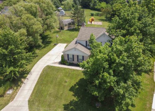 7026 Glade Ln, Florence KY  41042-4304 exterior