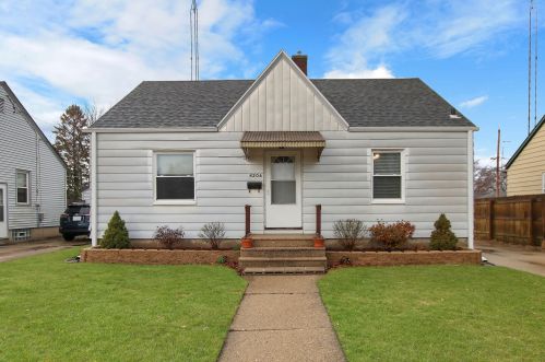 4206 22nd Ave, Kenosha, WI 53140-2630