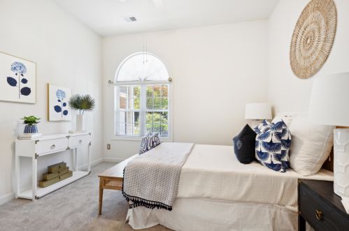 1305 Royal Links Dr, Mount Pleasant SC  29466-6960 exterior